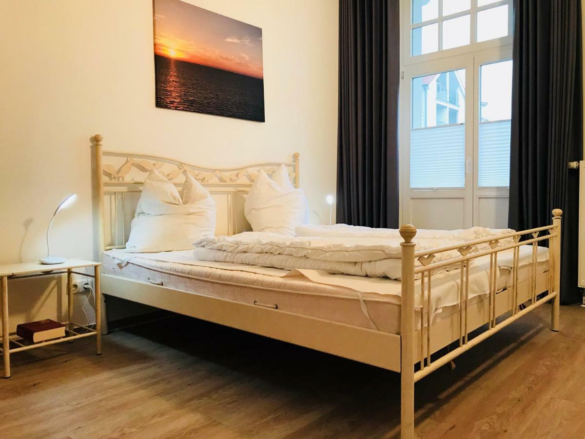 Haus Am Park - Wohnung 24 Кюлунгсборн Екстер'єр фото